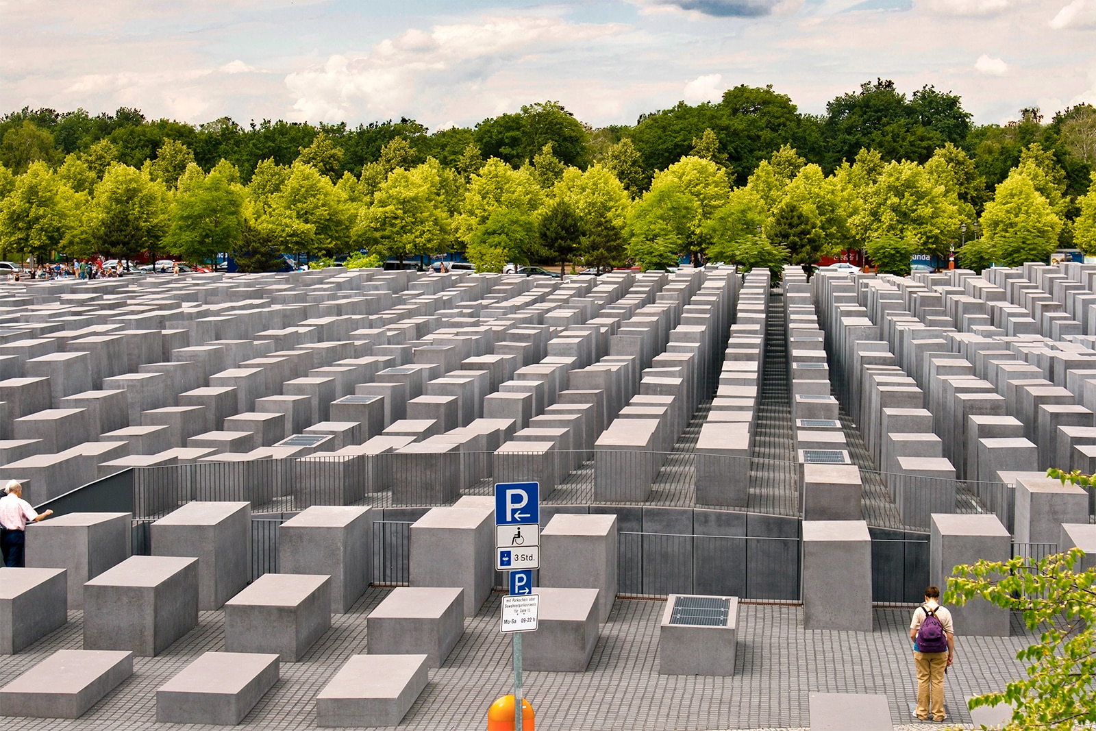 یادبود هولوکاست - Holocaust Memorial