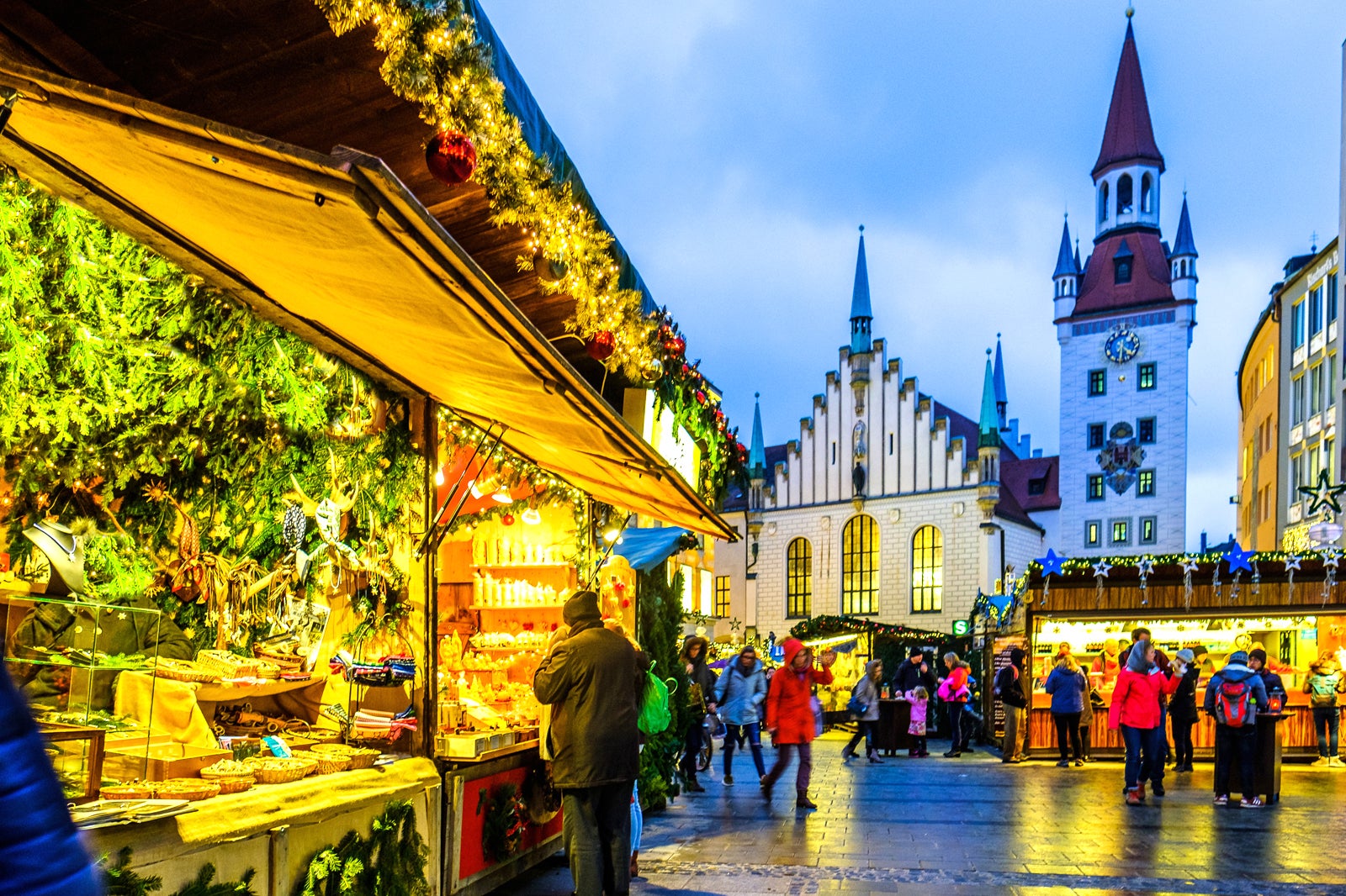 بازار کریسمس مونیخ - Munich Christmas Market (Münchner Christkindlmarkt)