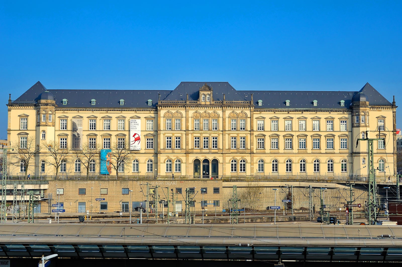 موزه هنر و صنعت هامبورگ - Museum für Kunst und Gewerbe Hamburg