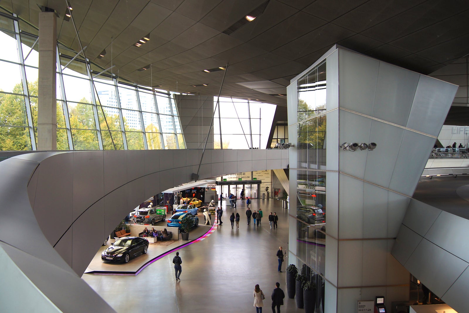 موزه BMW - BMW Museum