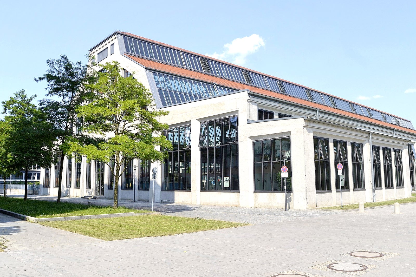 مرکز حمل و نقل موزه آلمان - Deutsches Museum Verkehrszentrum