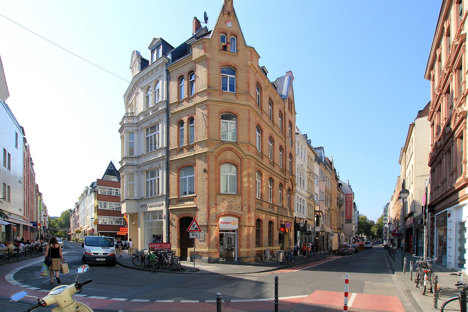 Ehrenstrasse - Ehrenstrasse