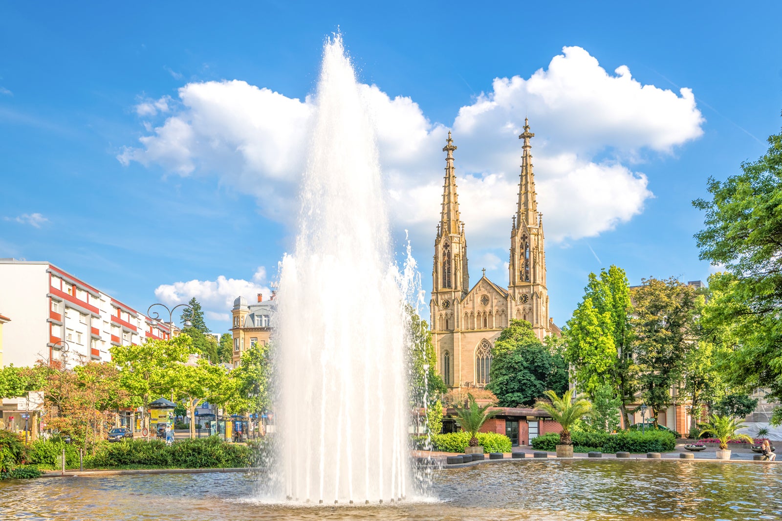 چشمه جوانی در بادن-بادن - The Fountain of Youth at Baden-Baden