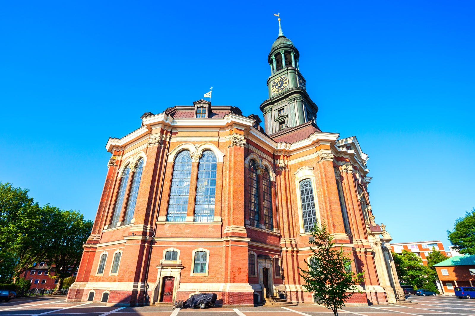 کلیسای سنت مایکل - St Michael’s Church