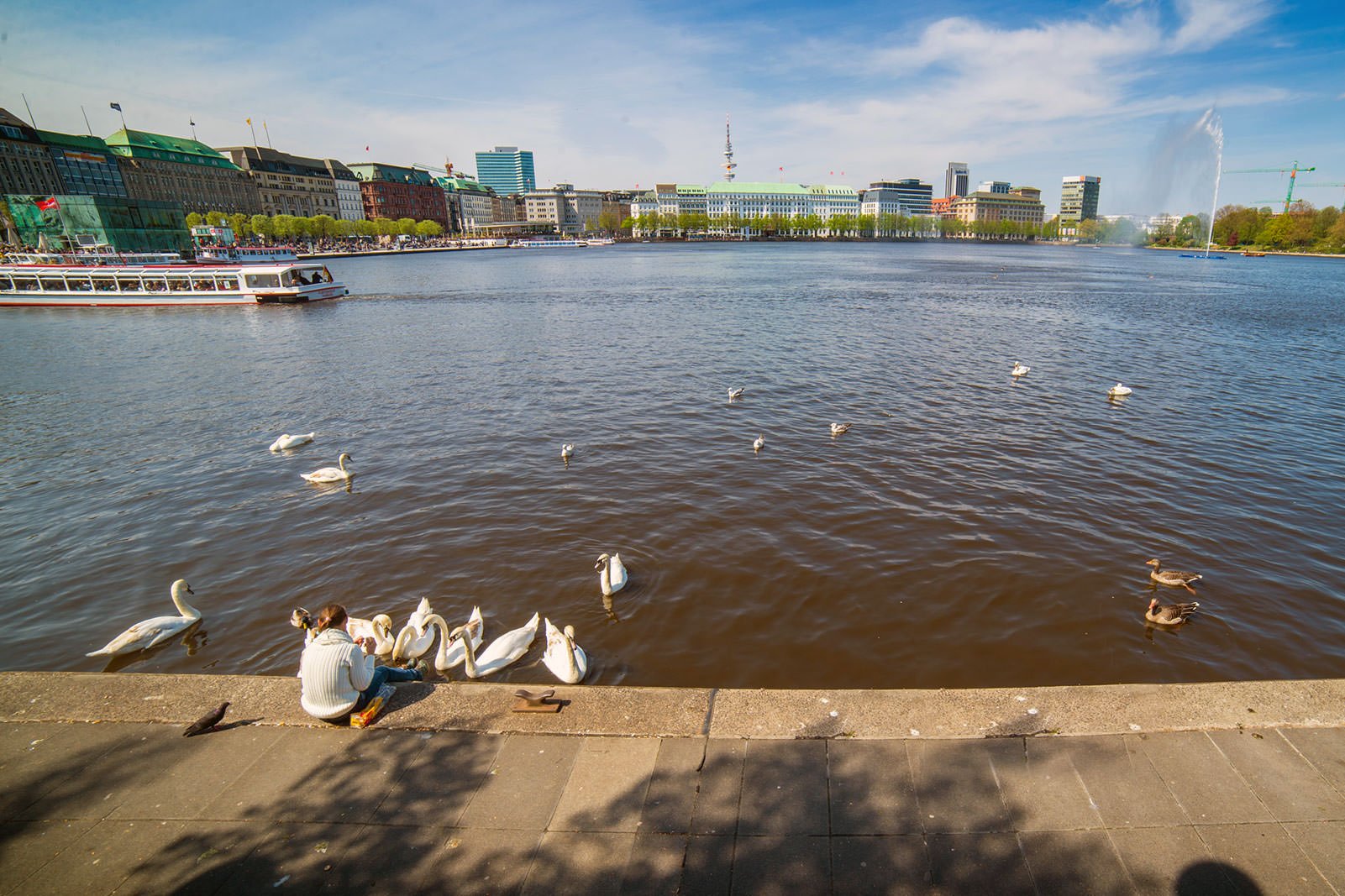 دریاچه آلستر - Lake Alster