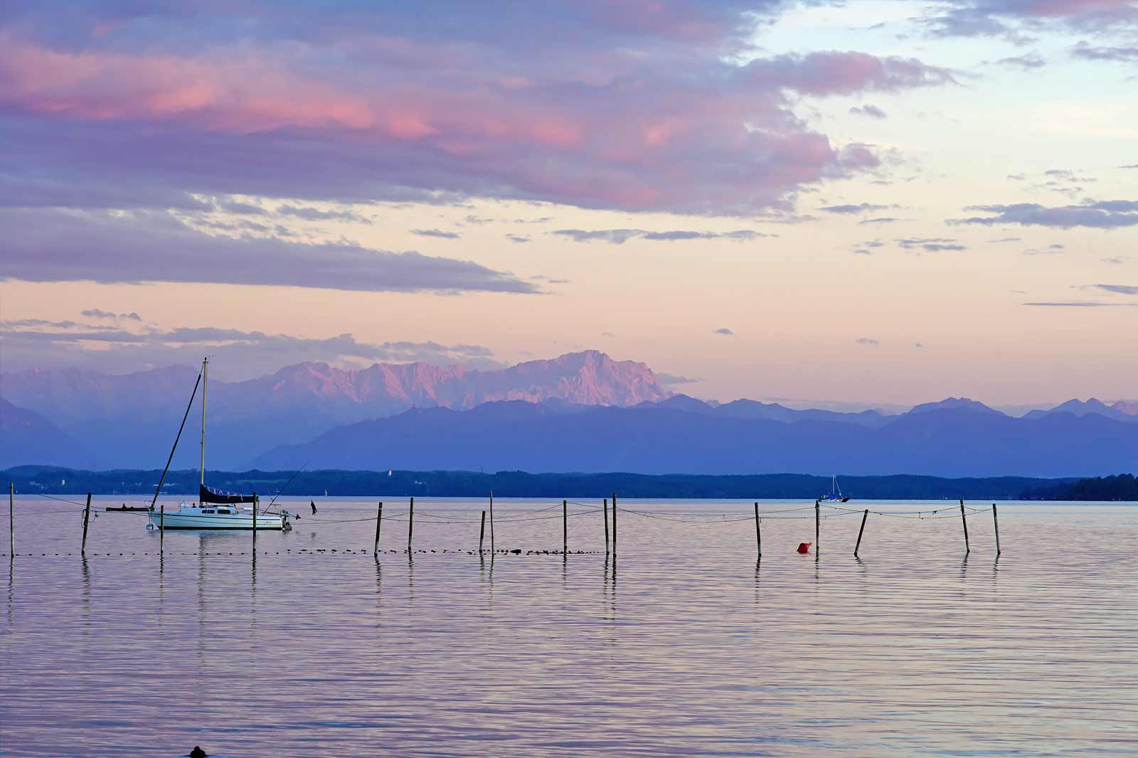 دریاچه استارنبرگ - Lake Starnberg