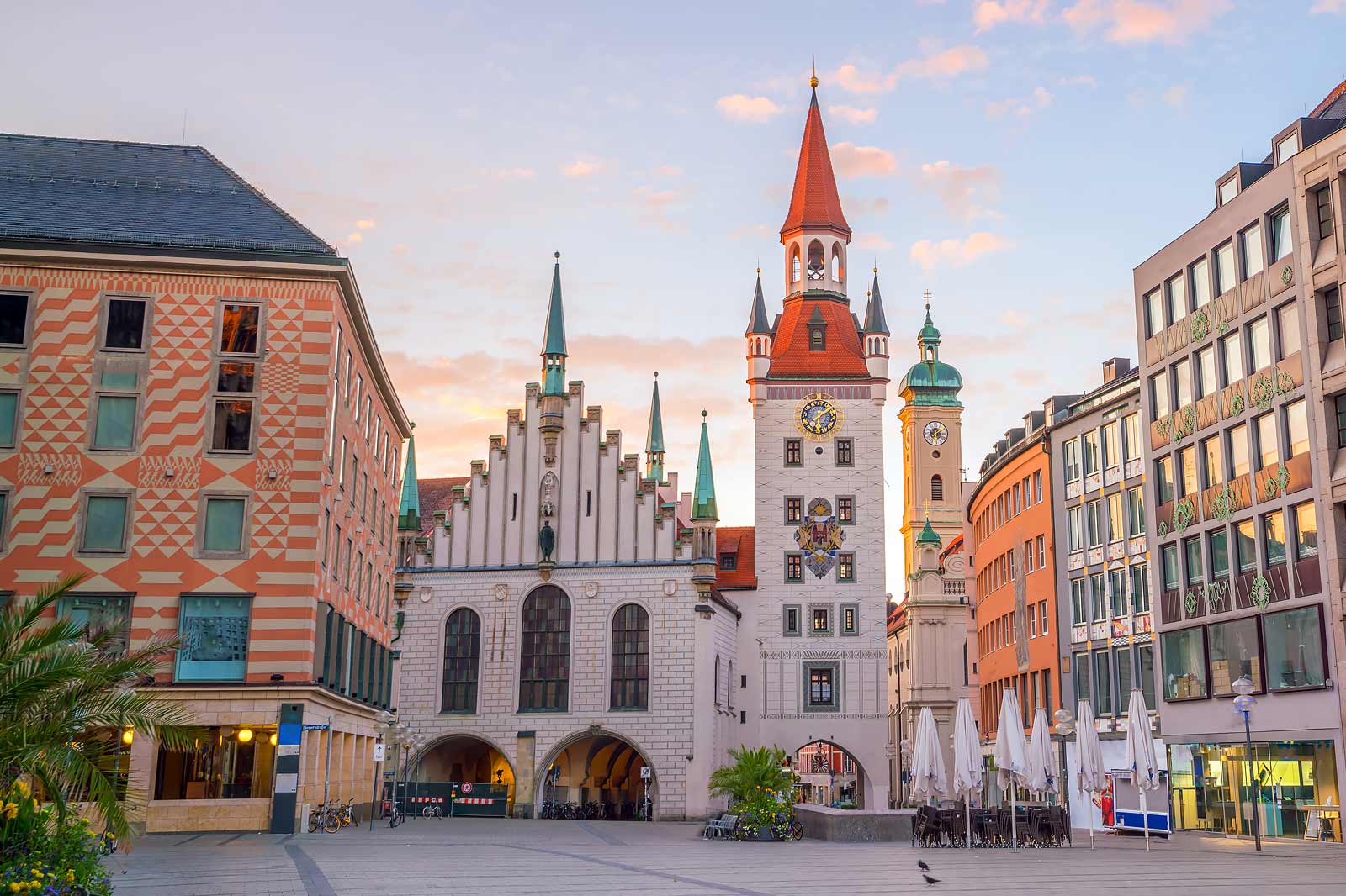 تالار شهر قدیمی مونیخ - تالار شهر قدیمی / موزه اسباب بازی - Old Town Hall, Munich - Altes Rathaus / Spielzeugmuseum