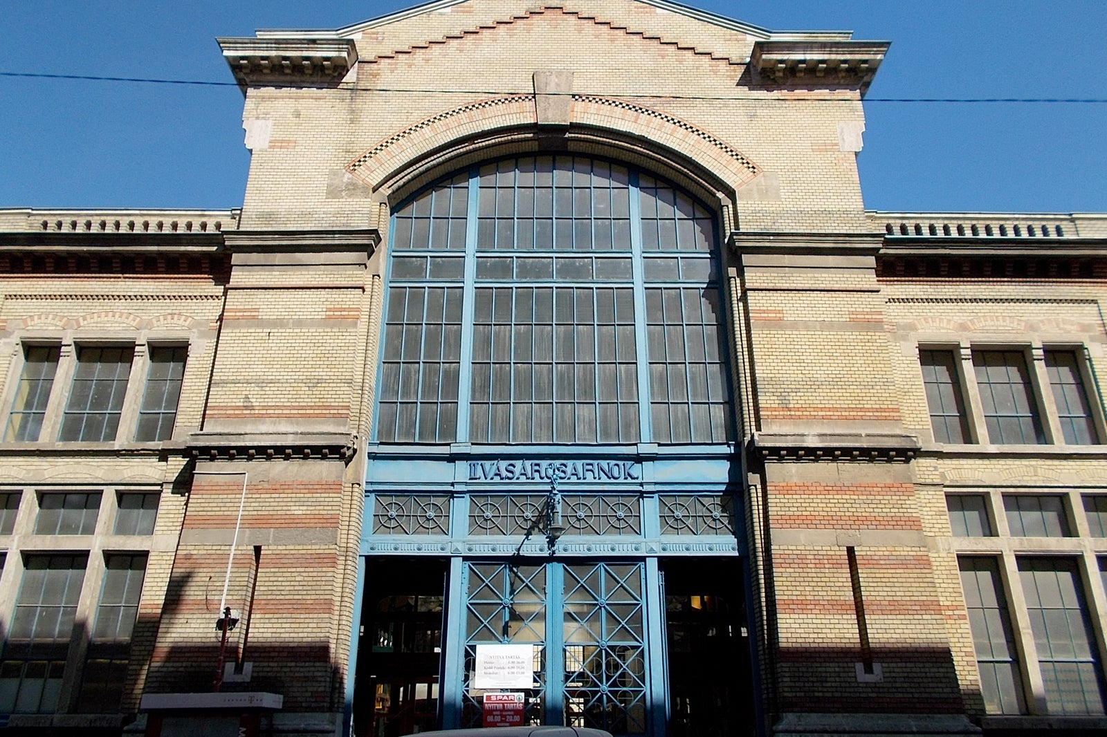 بازار میدان راکوچی - Rákóczi Square Market