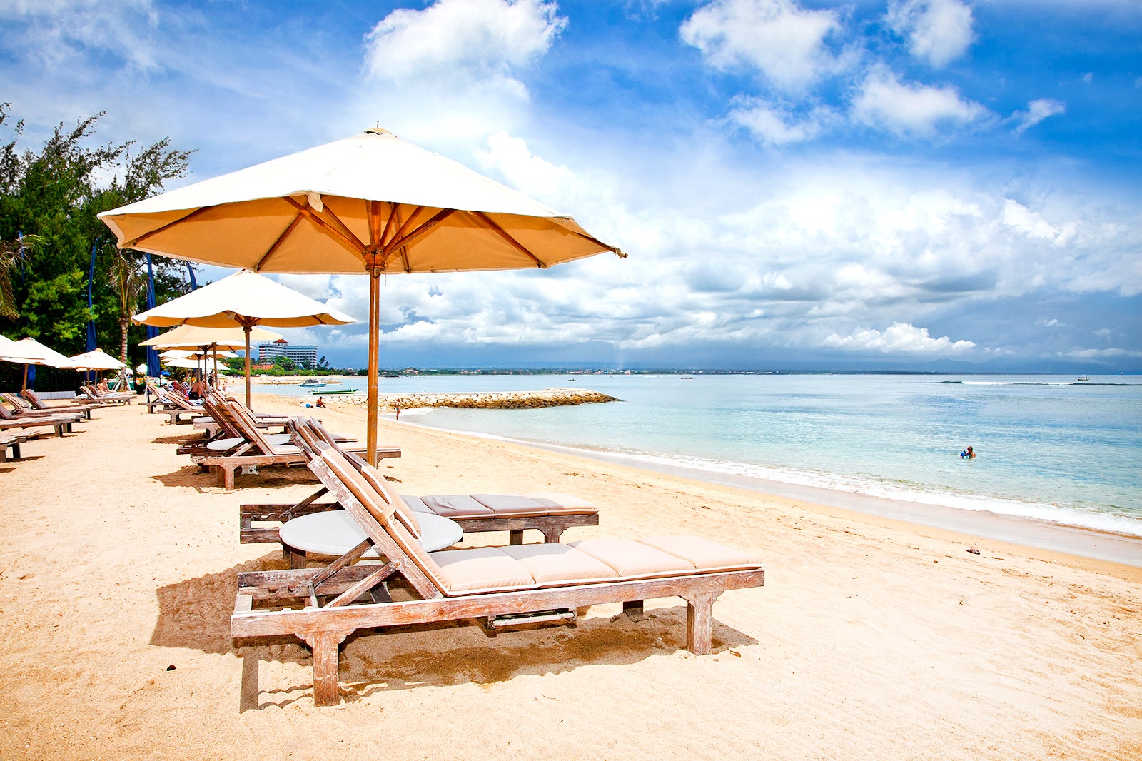 ساحل سانور - Sanur Beach