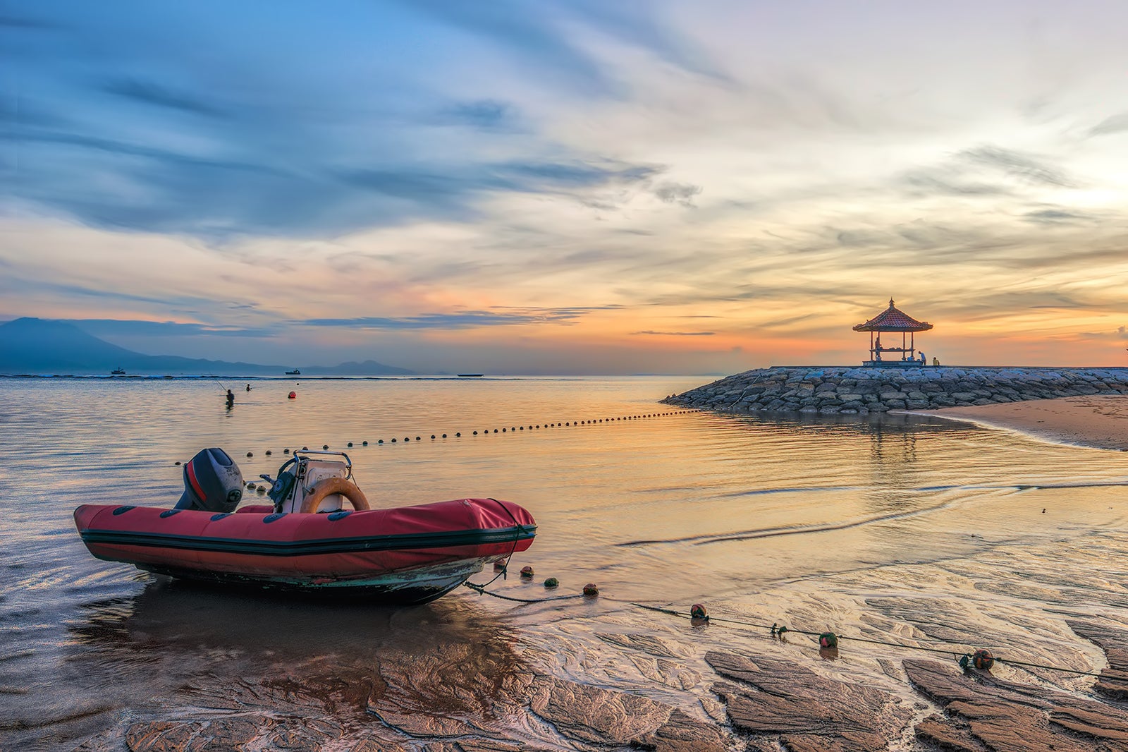 ساحل تانجونگ بنوآ - Tanjung Benoa Beach