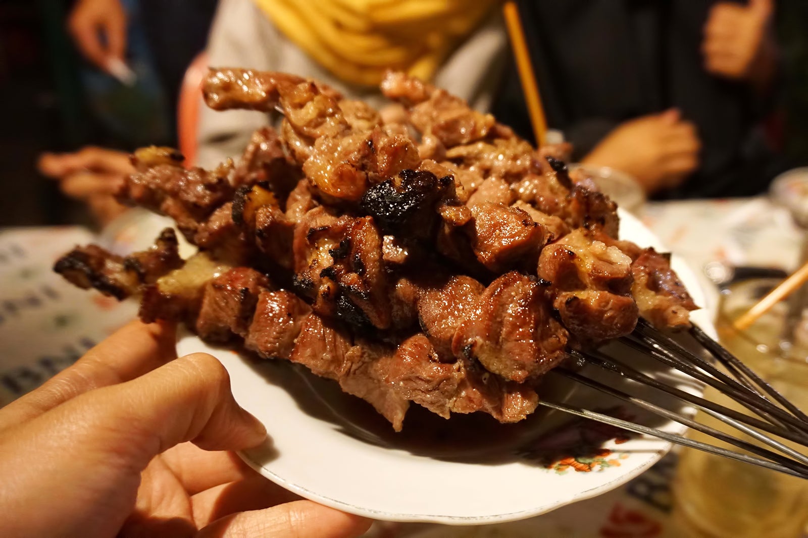 آرجونا پلسینگ ساتای - Sate Plecing Arjuna