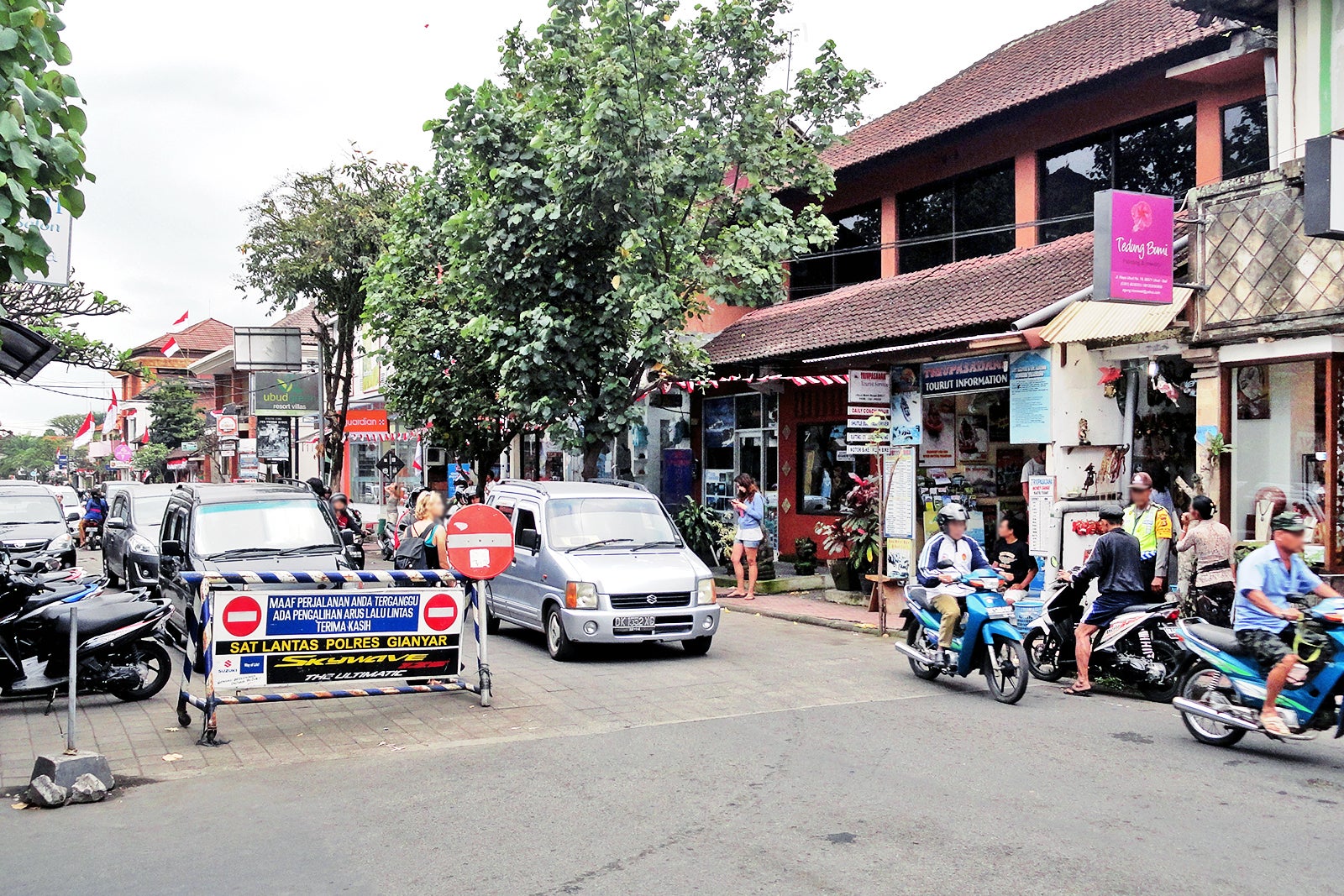 جالان رایا اوبود - Jalan Raya Ubud