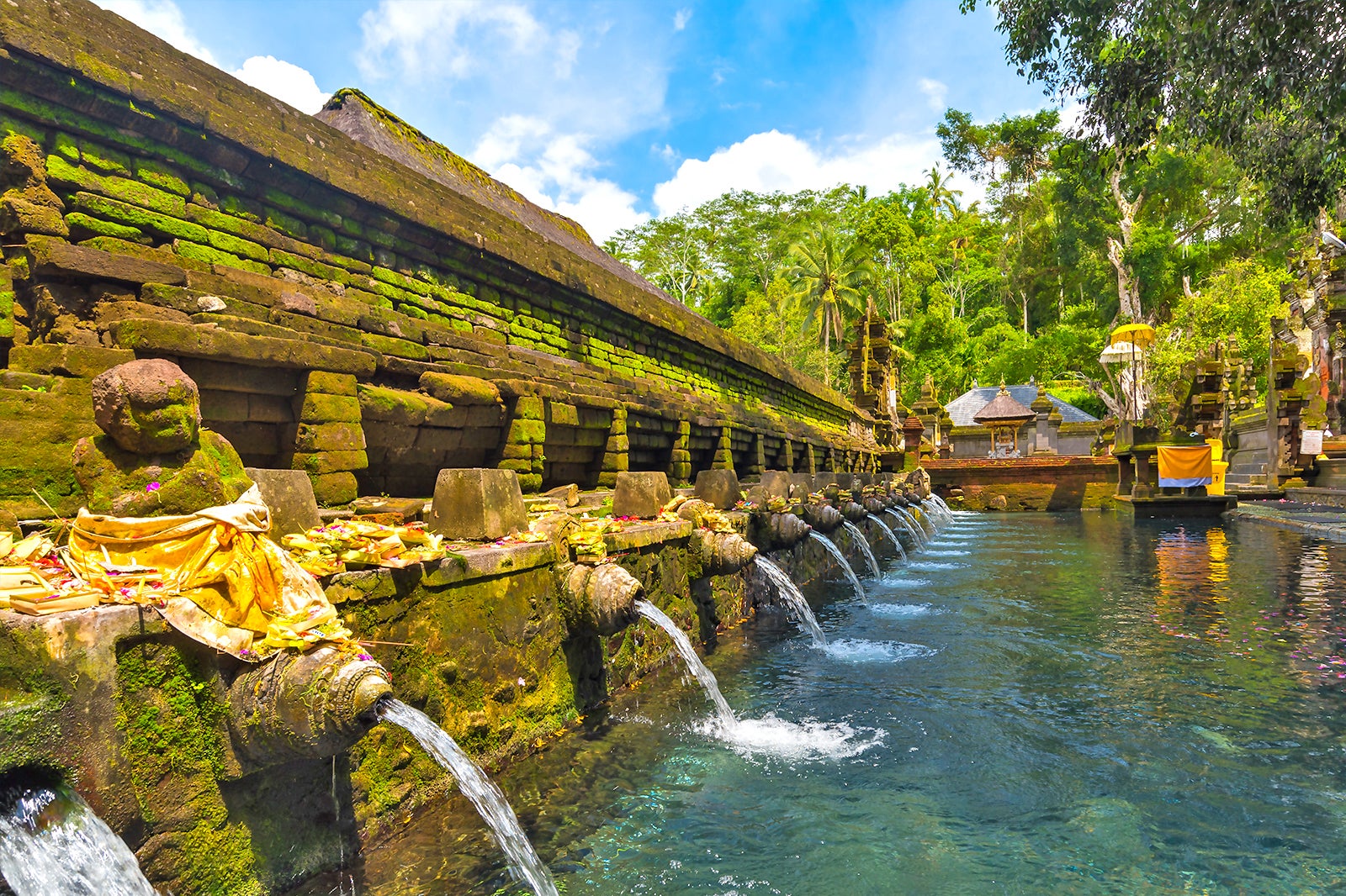 معبد تیرتا امپول - Tirta Empul Temple