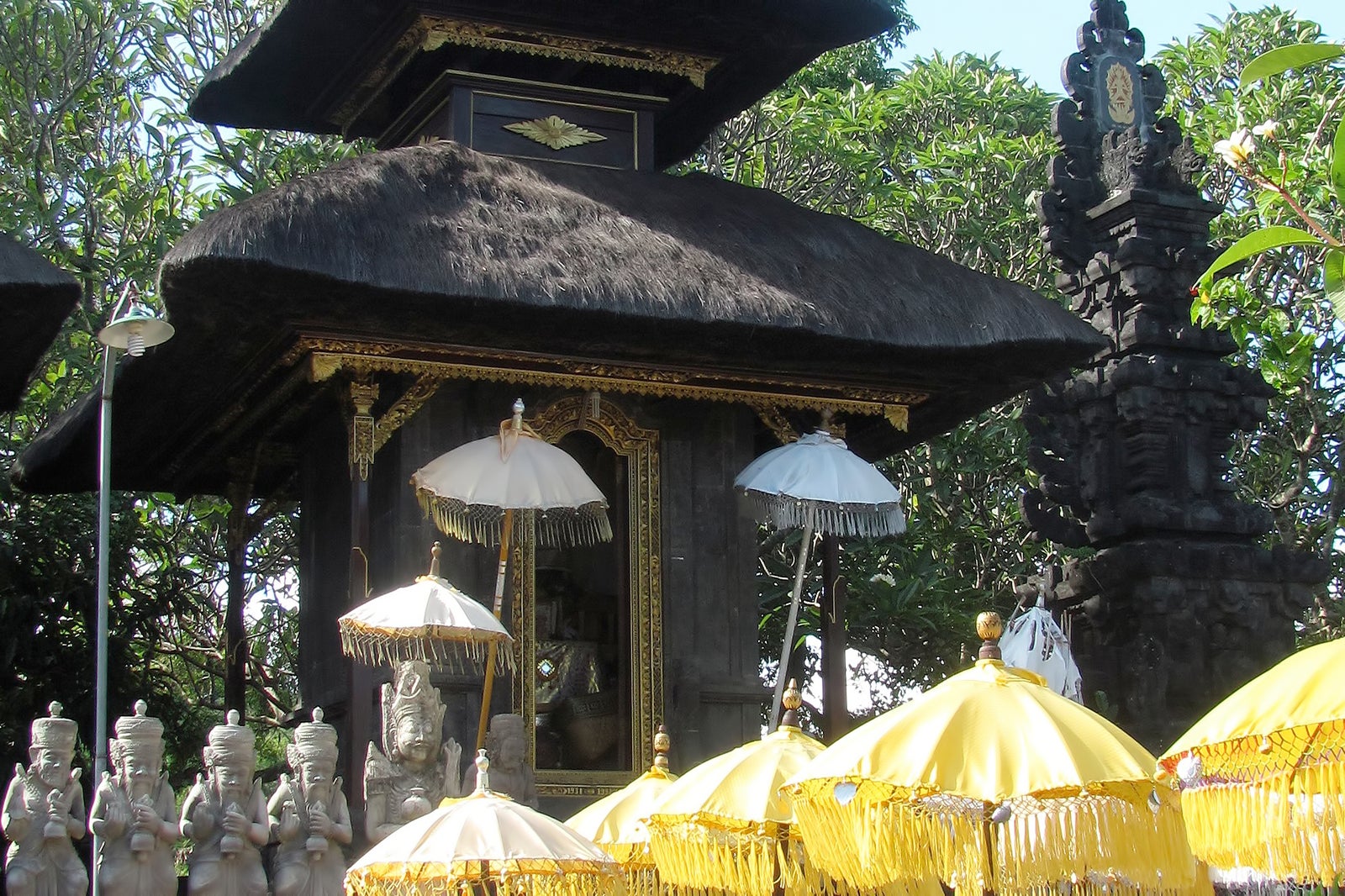 معبد سیلایوکتی - Silayukti Temple