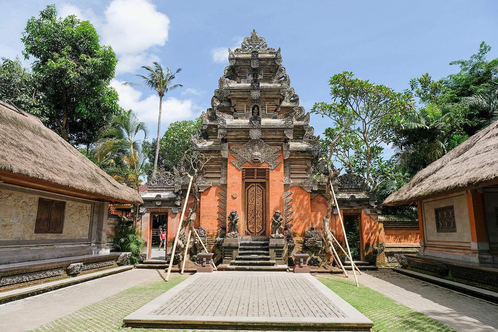 پوری سارن آگونگ (کاخ سلطنتی اوبود) - Puri Saren Agung (Ubud Royal Palace)