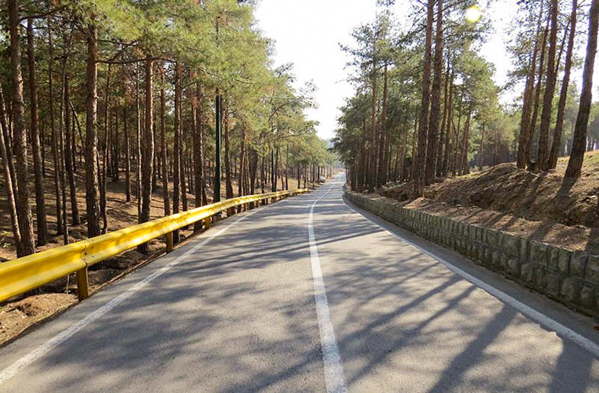 پارک چیتگر در کجا واقع شده است؟ - Where is Chitgar Park?