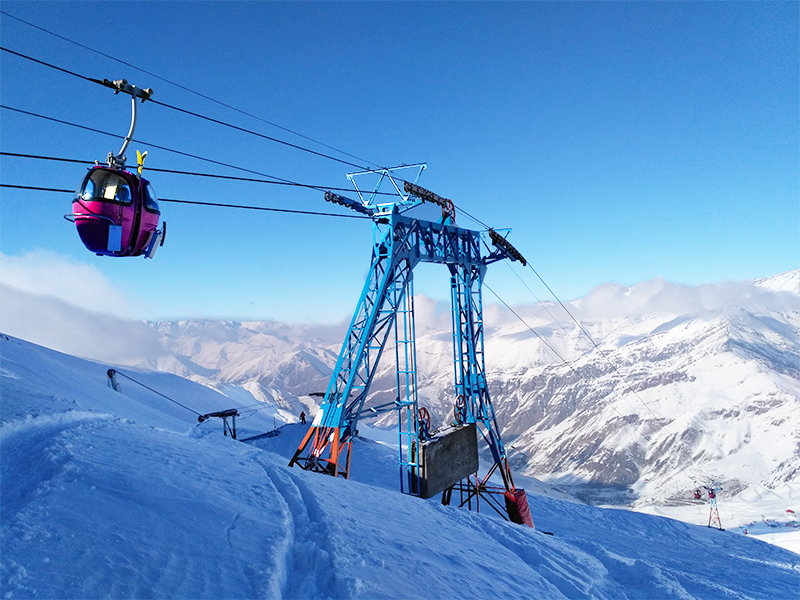 بهترین زمان برای بازدید از پیست اسکی دیزین - Best Time to Visit Dizin Ski Piste
