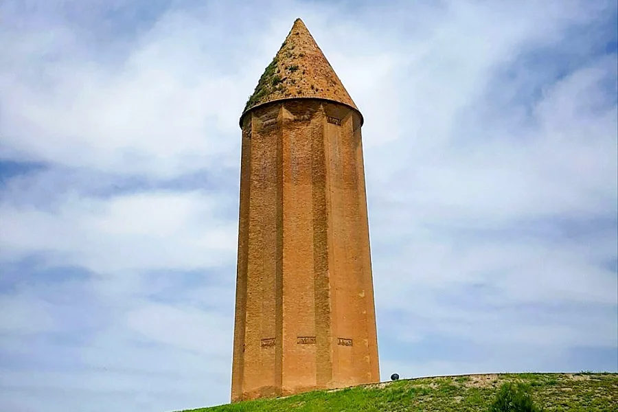 سقف مخروطی - Conical Roof