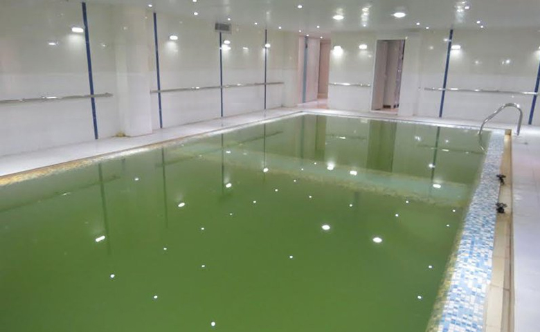 آبگرم محلات: مرکز آب‌درمانی و استراحتگاه طبیعی - Neighborhood spa water therapy complex