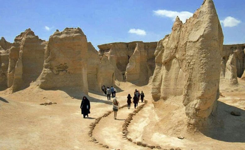 بهترین زمان برای بازدید از دره ستارگان قشم - The best time to visit Star Valley Qeshm