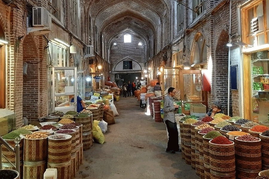 ویژگی های بازار تبریز - Features of the Tabriz Bazaar