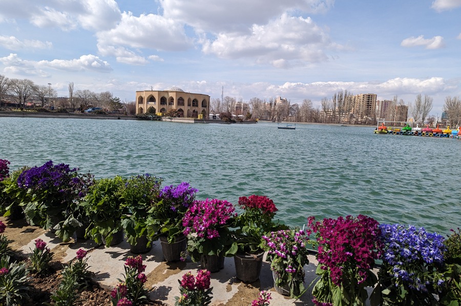 ال گلی: نقطه مهمی که باید از تبریز دیدن کرد - El Goli: Tabriz’s Must-Visit Hotspot