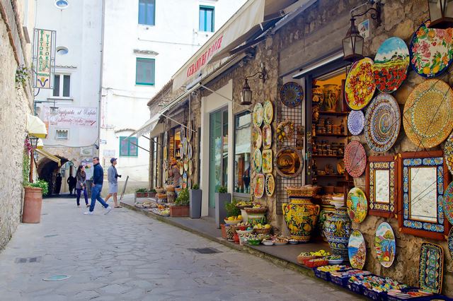 10 بهترین مکان برای خرید در ساحل آمالفی