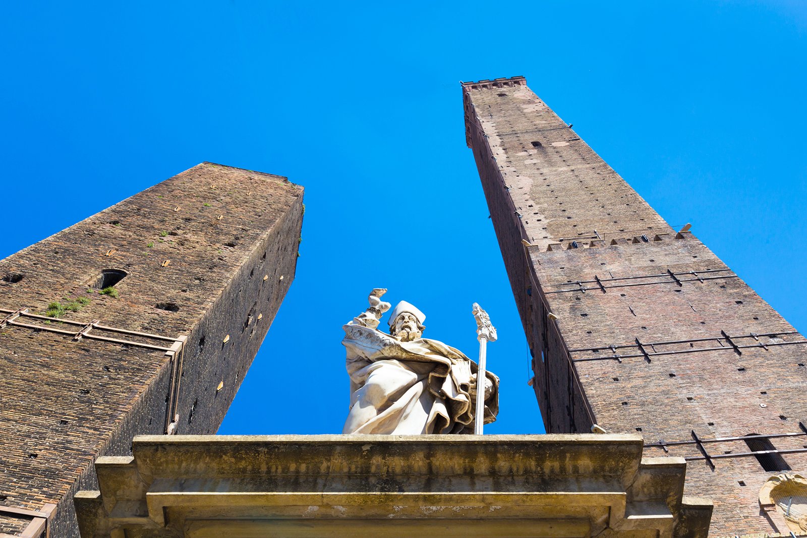 دو برج بولونیا - Bologna’s Two Towers