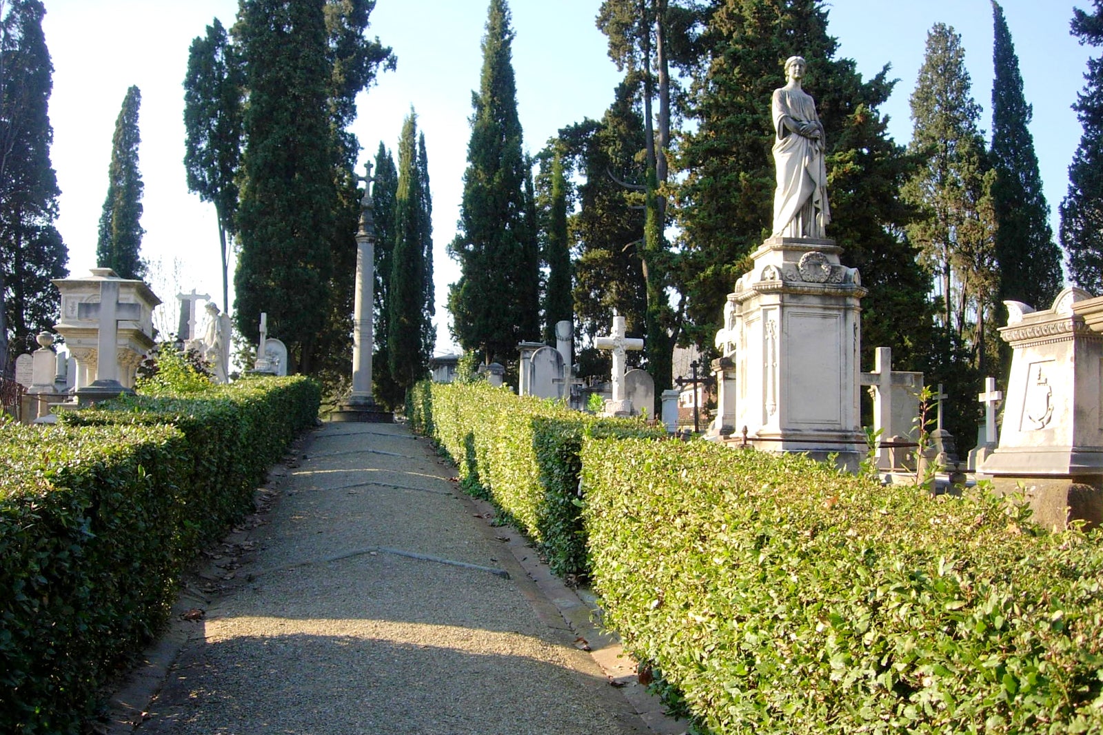 گورستان انگلیسی - English Cemetery