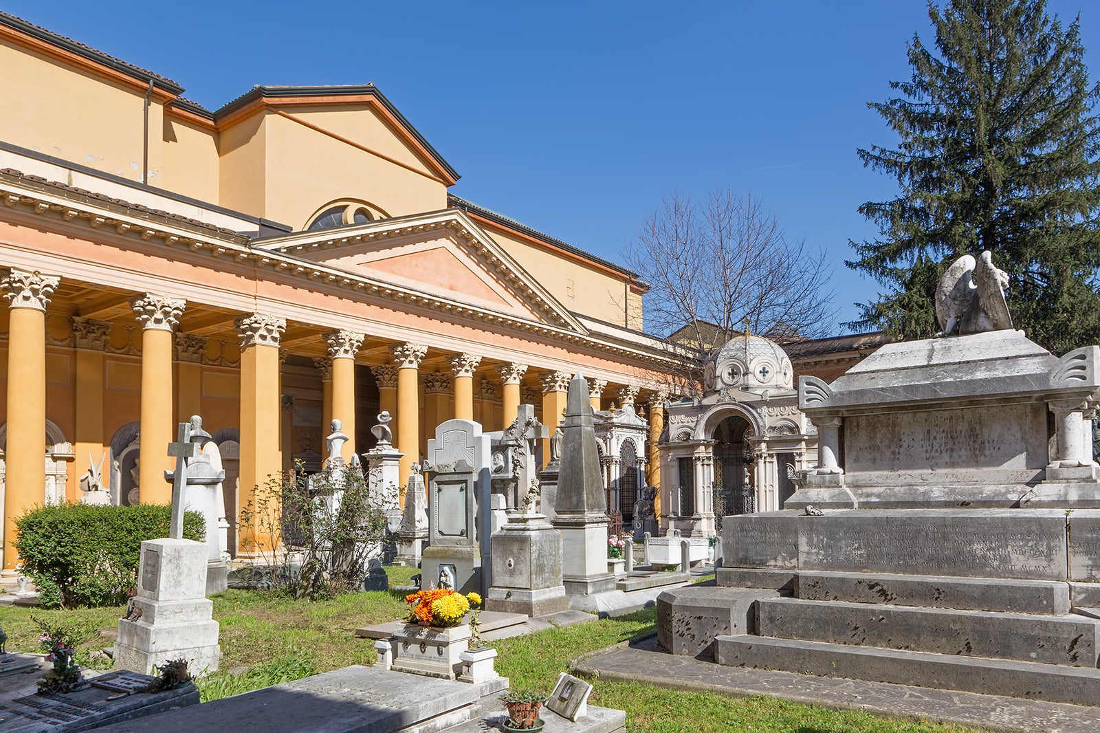 خانه منشور بولونیا - Certosa di Bologna