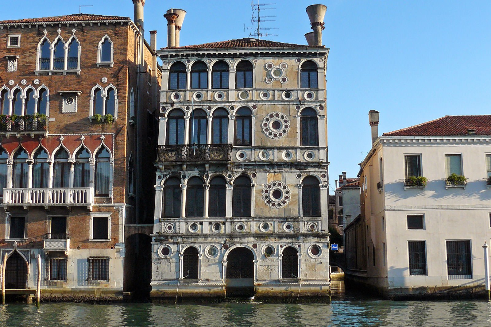 کاخ نفرین شده ونیز - Venice’s cursed palace