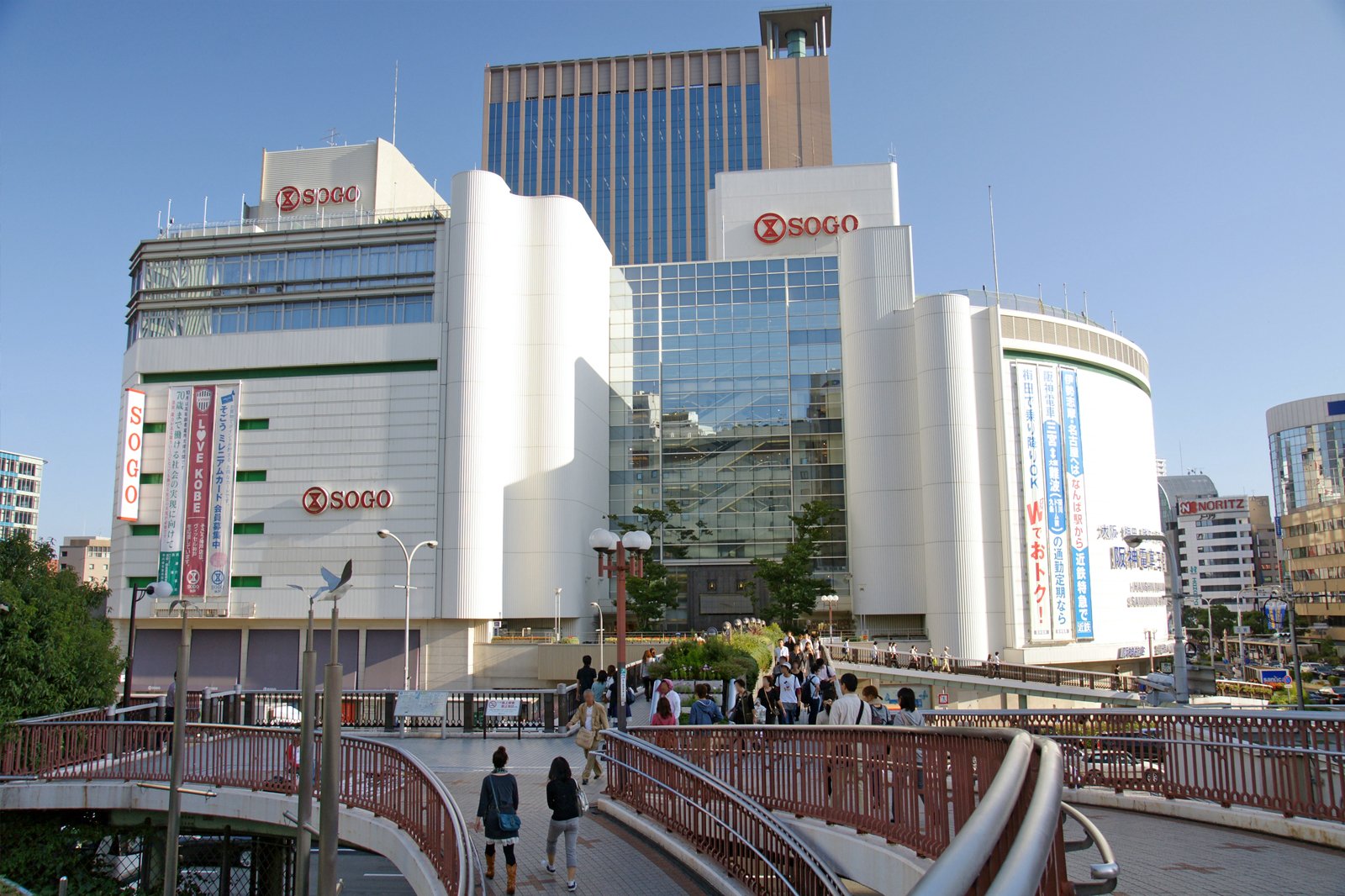 فودکورت فروشگاه بزرگ کوبی هانکیو - Kobe Hankyu department store's food court