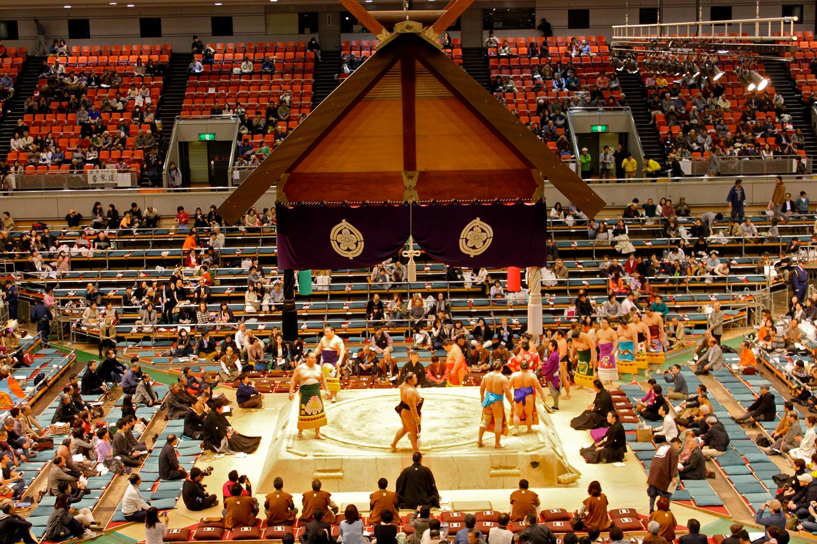 مسابقات بزرگ سومو اوزاکا - Osaka Grand Sumo Tournament