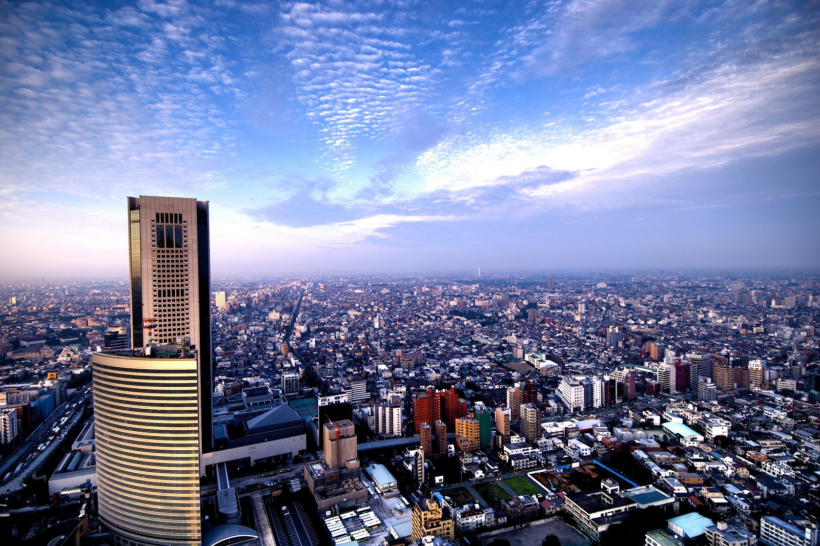 شهر اپرا توکیو - Tokyo Opera City