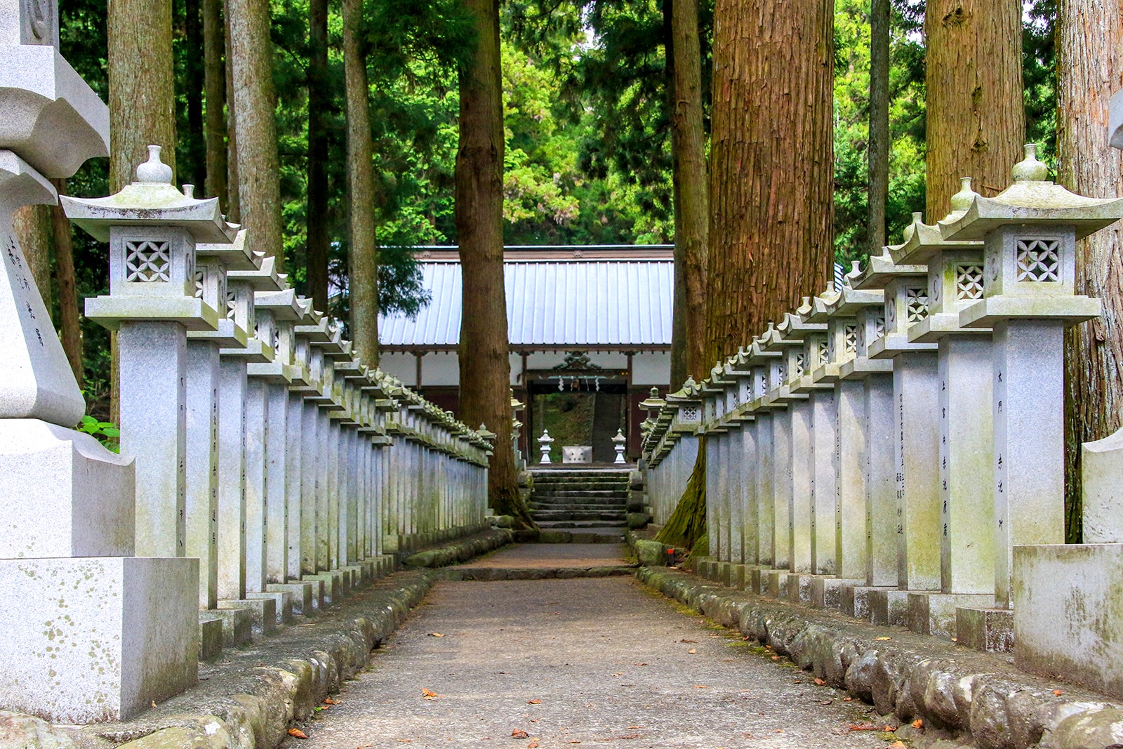 معبد سنگن اوکومیا - Sengen Shrine Okumiya