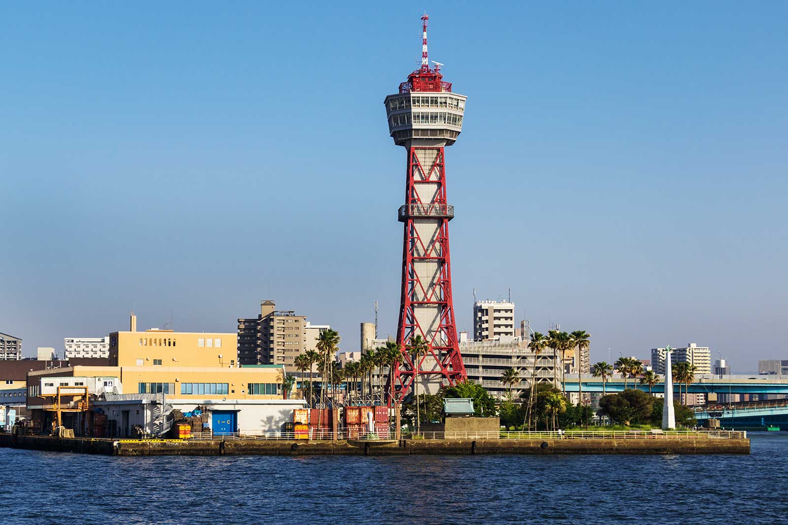 برج بندری هاکاتا - Hakata Port Tower