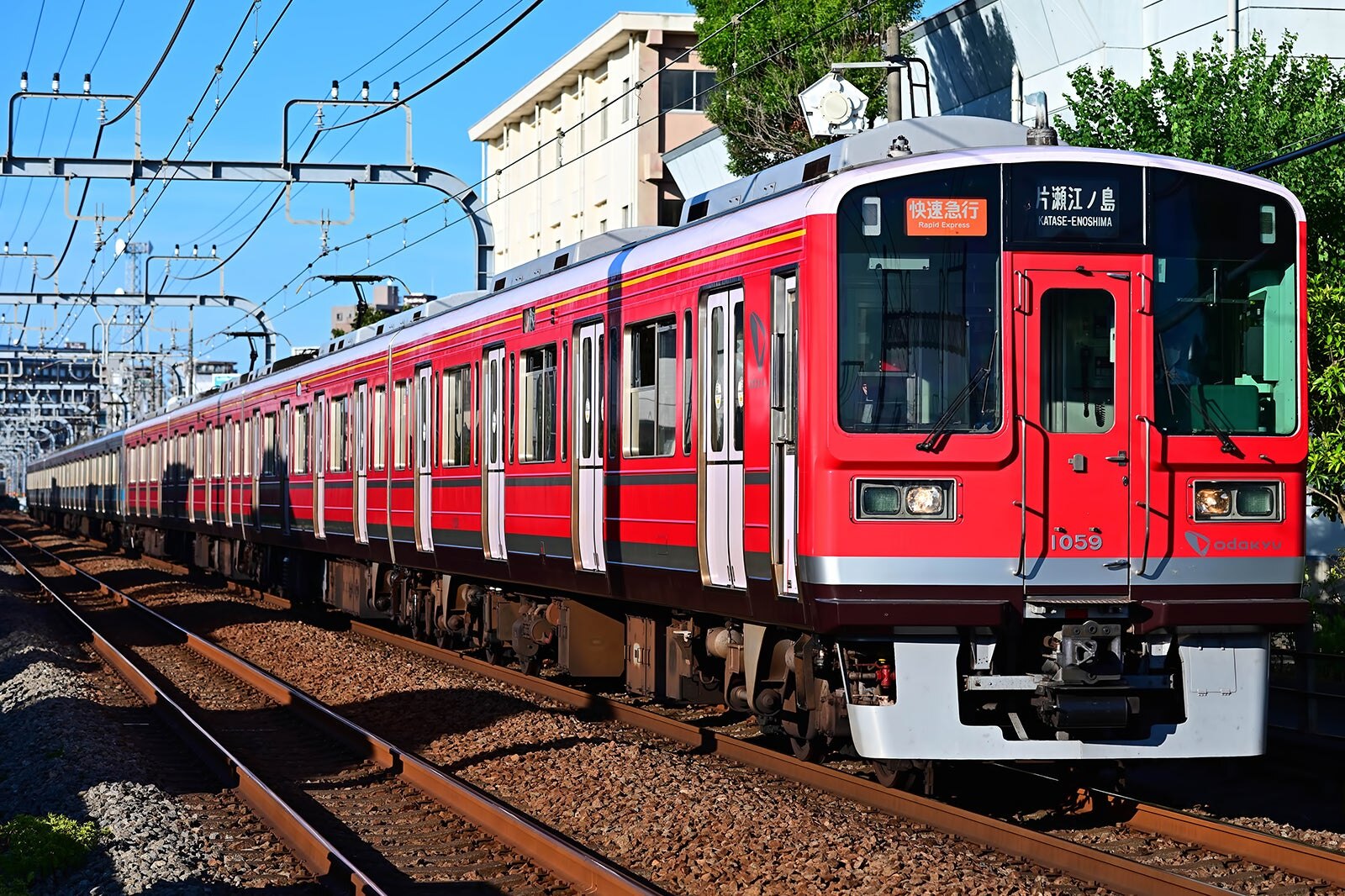 راه آهن هاکون توزان - Hakone Tozan Railroad