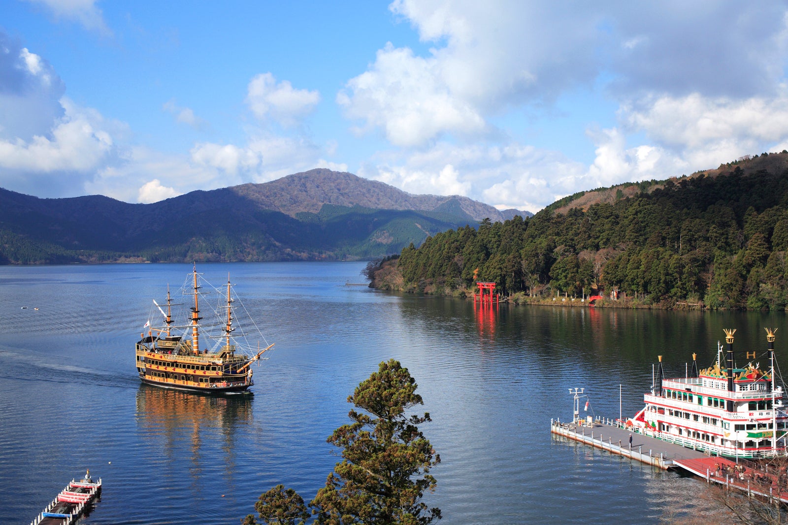 دریاچه آشی - Lake Ashi