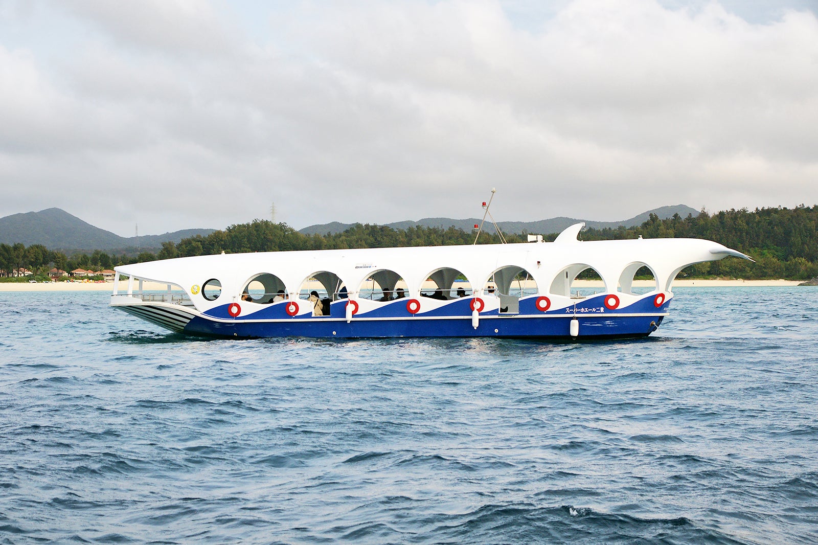 قایق شیشه ای پارک دریایی بوسنا - Busena Marine Park Glass Boat