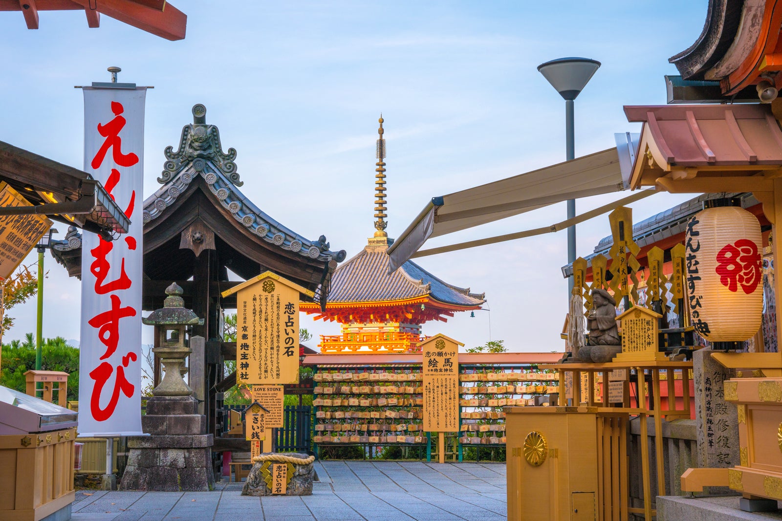 معبد Kiyomizu-dera، کوه Otowayama (استان کیوتو) - Kiyomizu-dera Temple, Mt. Otowayama (Kyoto Prefecture)