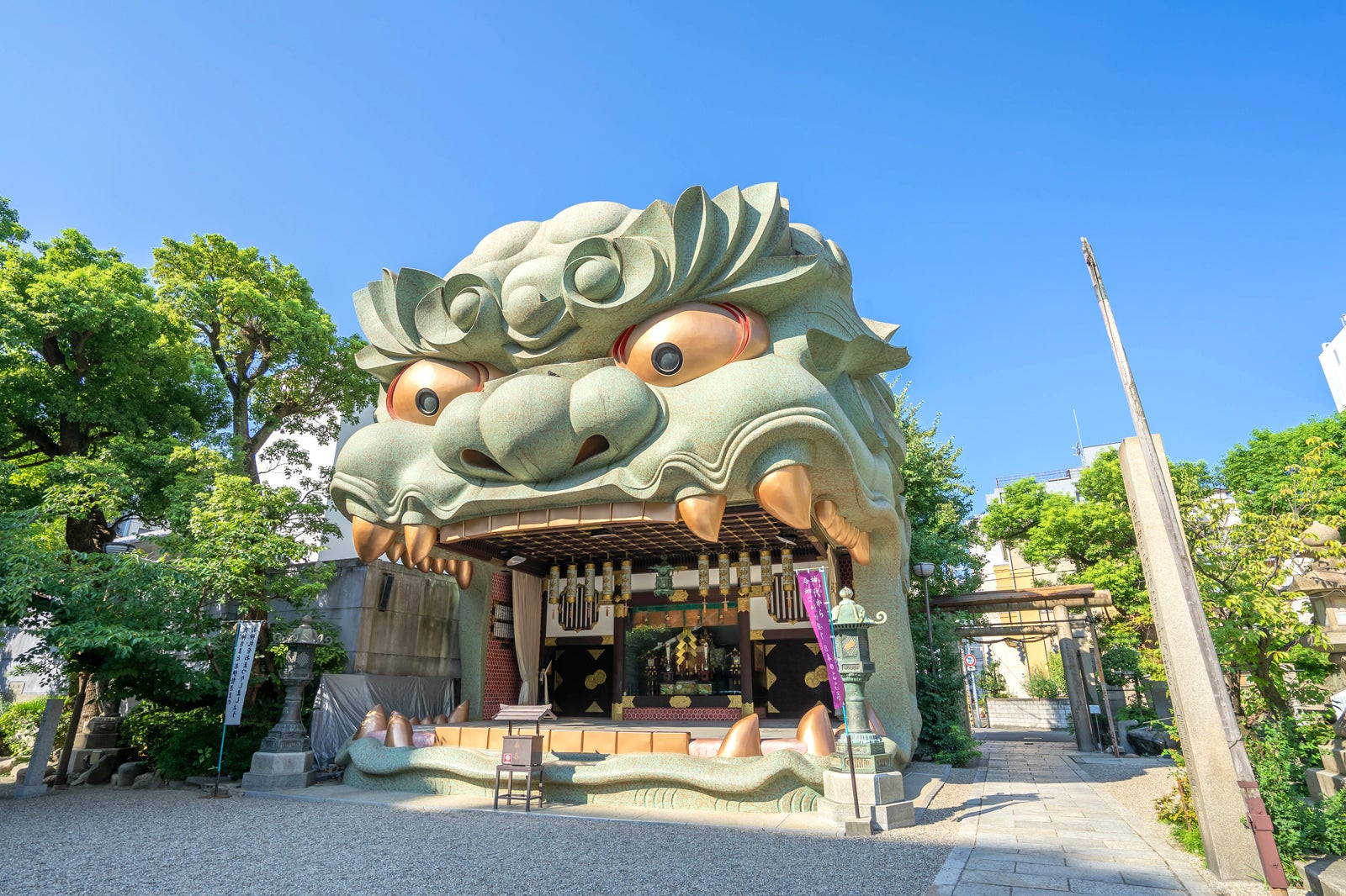 معبد شماره یاساکا - Namba Yasaka Shrine