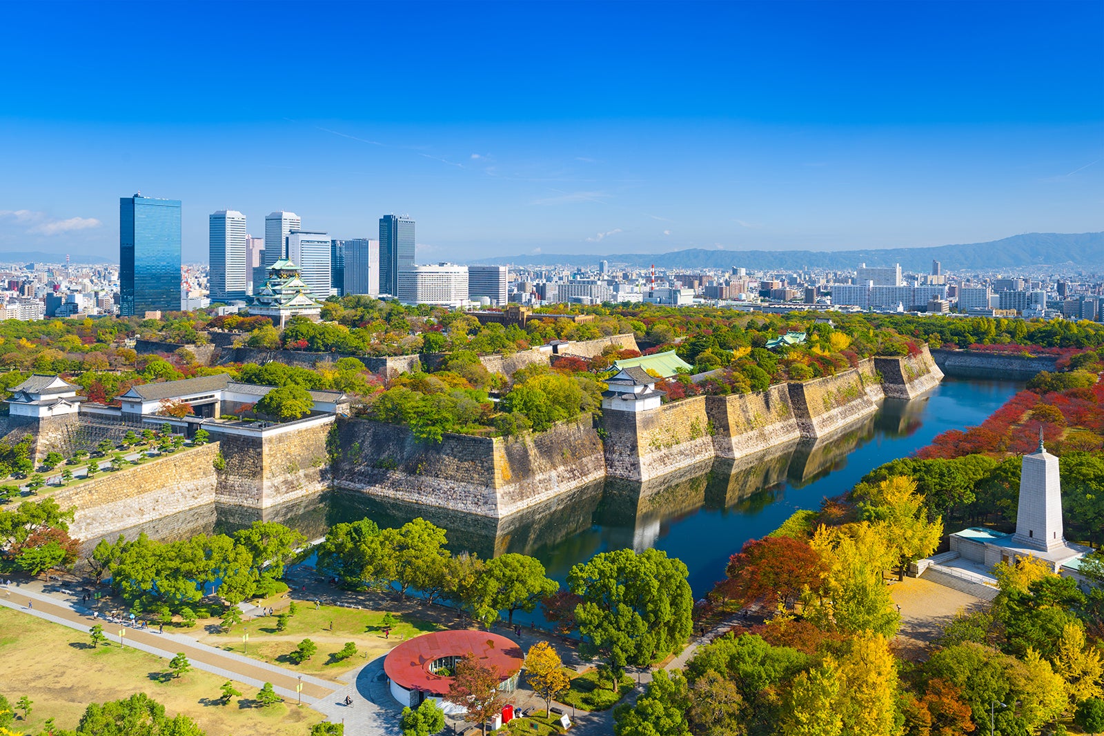 پارک قلعه اوزاکا - Osaka Castle Park