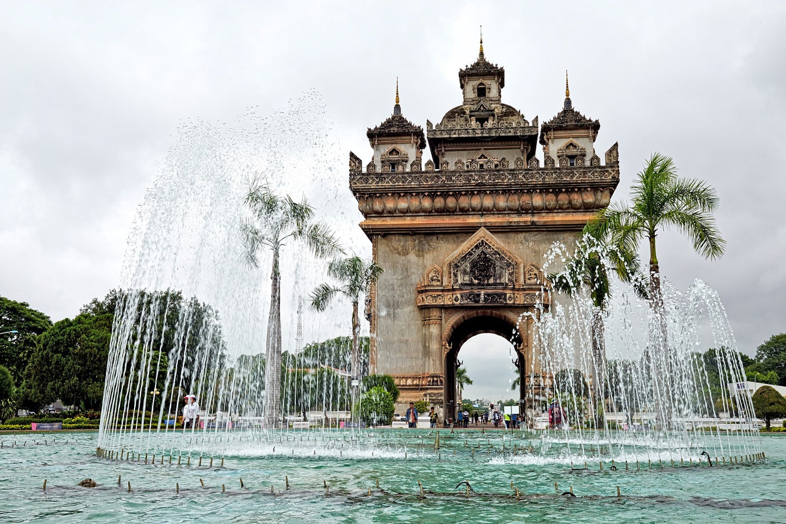 دروازه پیروزی Patuxai - Patuxai Victory Gate