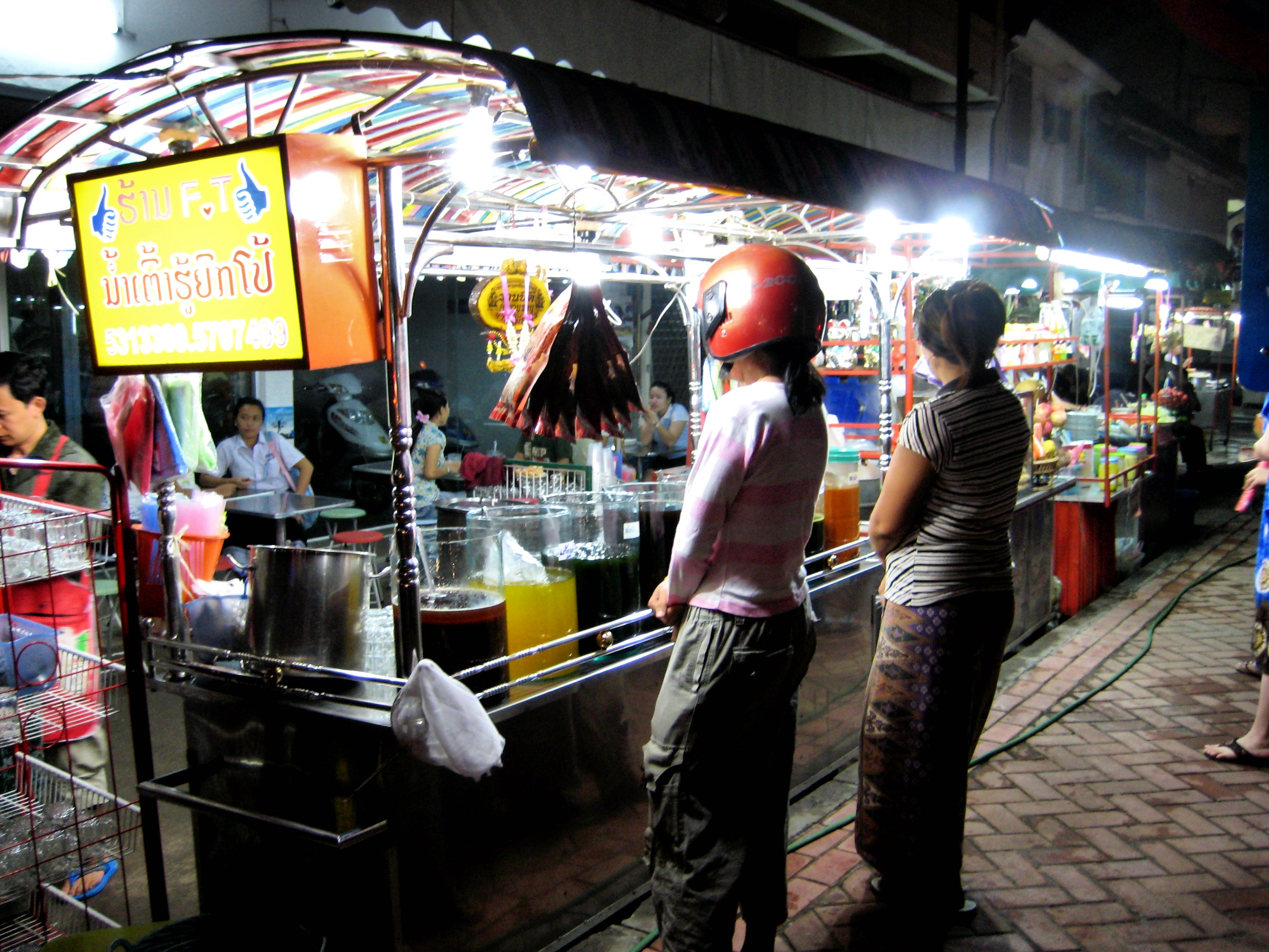 بازار شبانه وینتیان - Vientiane Night Market