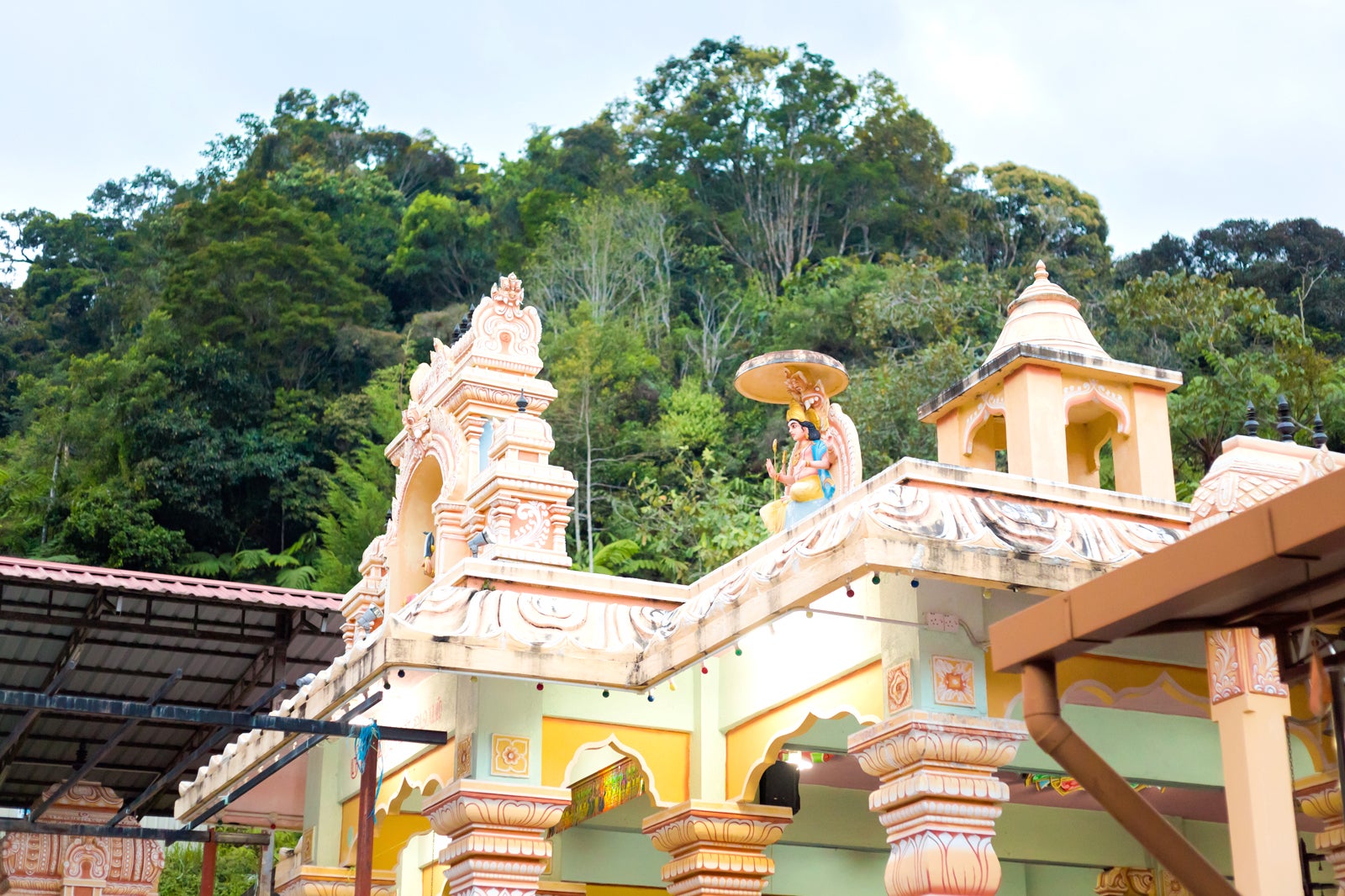 معبد سوامی سری تاندایوتاپانی - Sri Thandayuthapani Swamy Temple