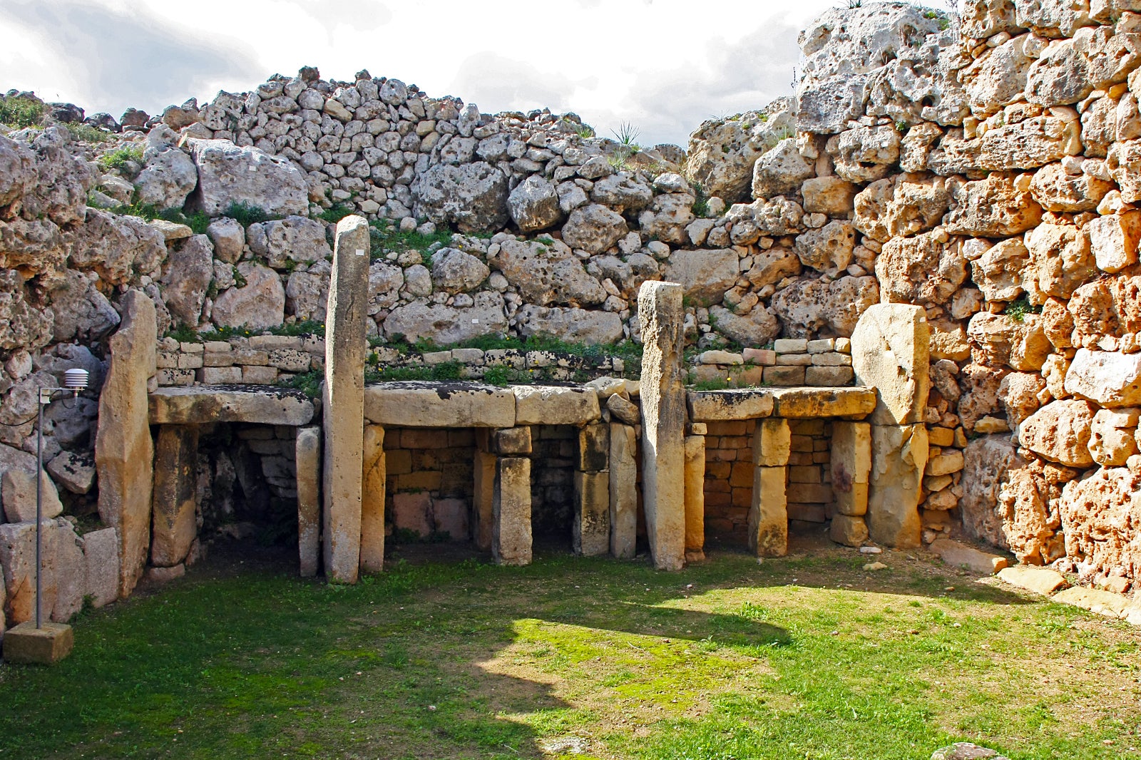 معبد گانتیا - Ggantija Temple