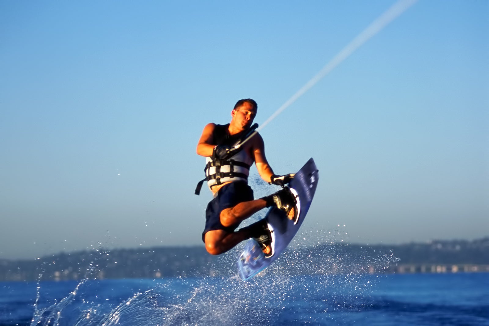 ویک بردینگ - Wakeboarding