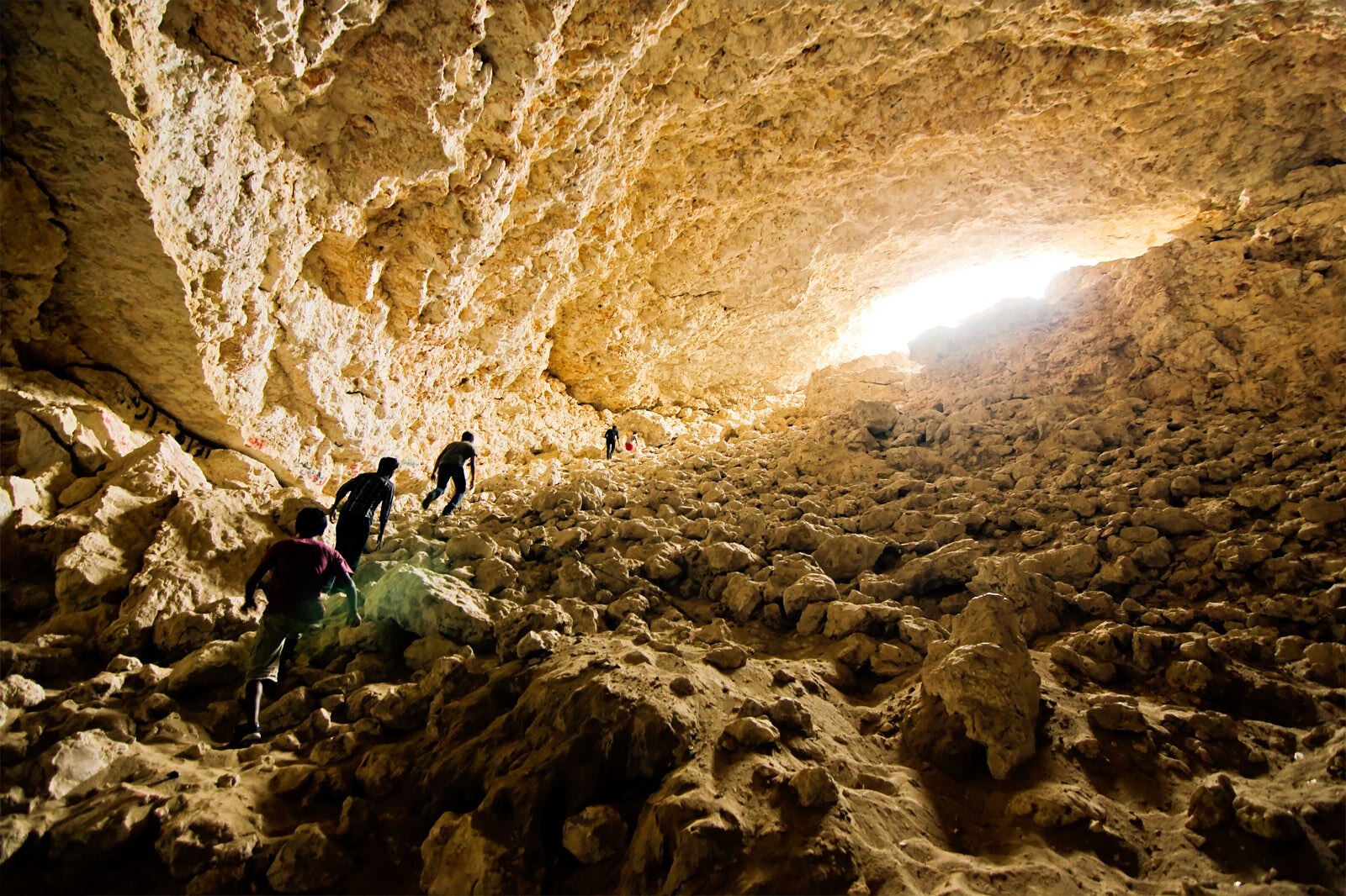 فروچاله مسفور - Musfur Sinkhole