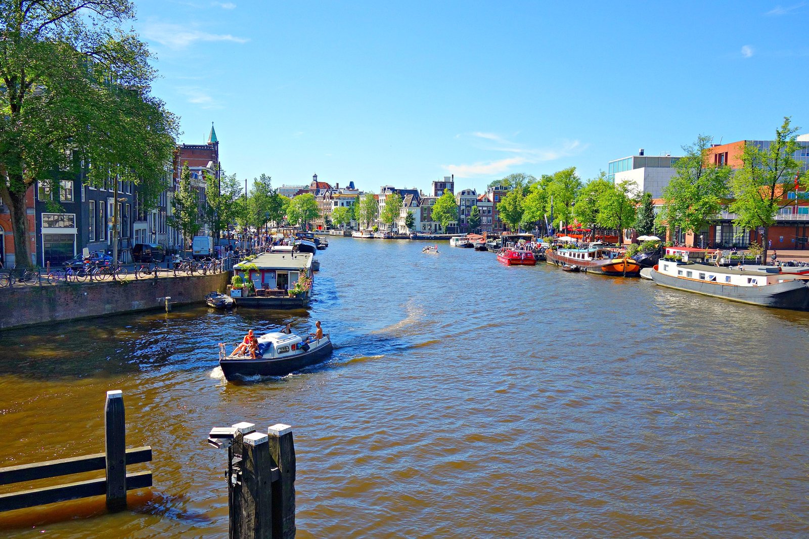 سرگردان رودخانه آمستل - Amstel river rambling