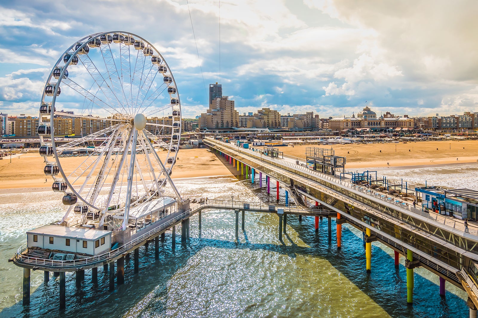 ساحل Scheveningen - Scheveningen Beach